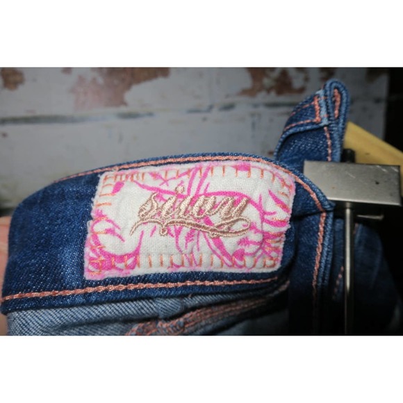 Siwy Jean Maud Cut-Off Shorts in Always With You - Picture 10 of 14